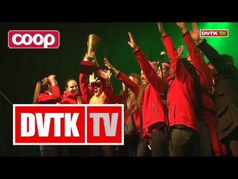Ünneplés a Szent István téren | 2016. március 4. | DVTK TV