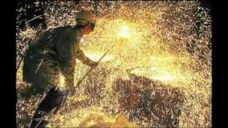 LES MAINS D'OR CLIP VIDEO