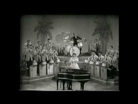 Let Me Off Uptown (1942) - Gene Krupa with Roy Eldridge & Anita O'Day