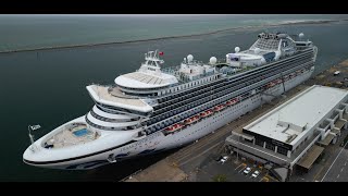 Cruise Ship Diamond Princess departing Adelaide, South Australia.