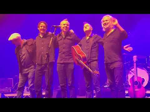 Tom McRae - Hoping Against Hope (live, full band) - Shepherd's Bush Empire, London, 20 Nov 2025