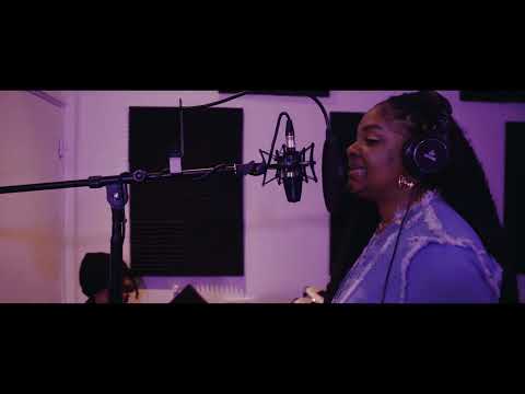 Naomi Faerber – AVD (Officiële Muziekvideo) | Nieuwe Nederlandse Hit