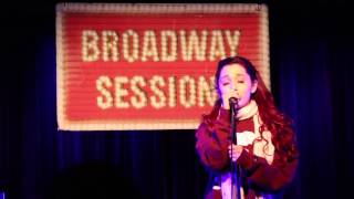 Ariana Grande covers Whitney Houston &quot;I Have Nothing&quot;