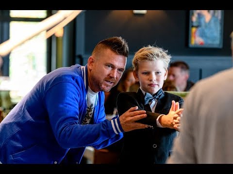 Voor 1 dag James Bond samen met Johnny de Mol