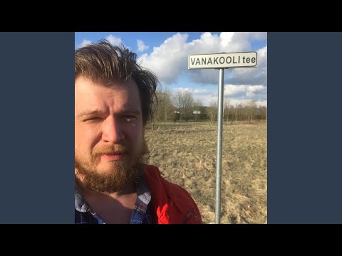 Ma syndisin musta Volga tagaistmel