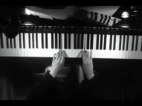 Online Piano Lessons: G Major Scale and Arpeggio  Grade 2