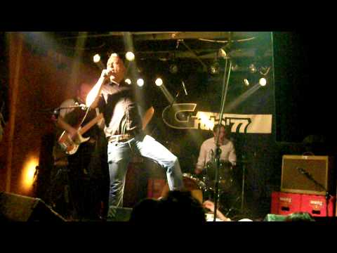 Piña (Los Chicos) + The Handsome Dicks - «Primitive Urge» - Live at Gruta 77 (06/03/2010)
