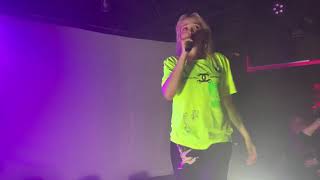 Lolo Zouaï - Blue [LIVE]