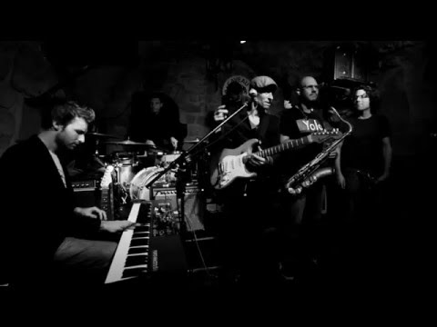 SPACE CAPTAINS - "Reconsider baby" (live in Paris 2016)