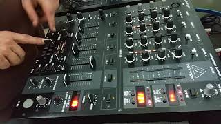 Video thumbnail for Funcionamento do Mixer Behringer djx 900 USB by julio sergio