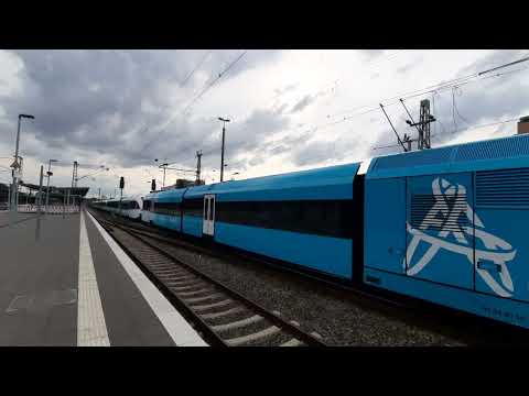 Am 13.8.23 kam am Braunschweiger Hbf eine schöne Überführung durch . Mit der schönen 111