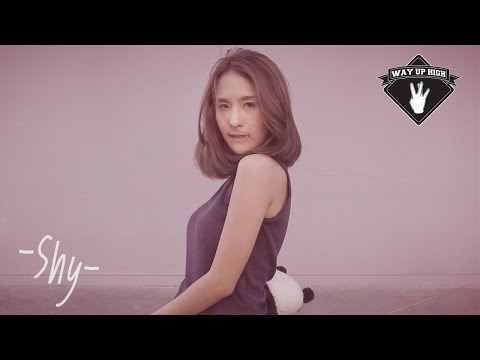 Dif Kids x เจ้าพระยา ทันยุค - ไม่กล้าบอก (Shy) ft. Chompoopink [Official Music Video]