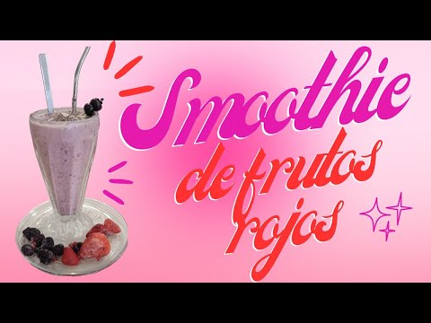 Smoothie de frutos rojos en licuadora OSTER