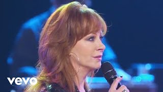 Reba McEntire - Is There Life Out There (Live from Outnumber Hunger Concert)