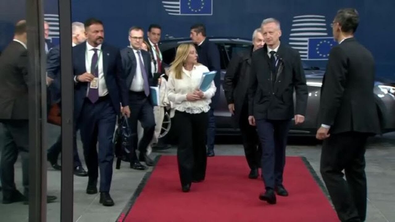 I leader europei arrivano al Consiglio Ue di Bruxelles. Tra gli altri, Meloni, Macron e Metsola