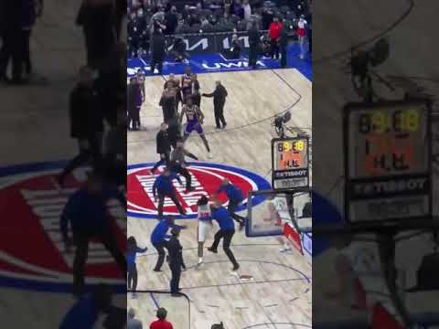 Insane fan Angle of the aftermath Isaiah Stewart & Lebron James Altercation  - BOTH EJECTED😱😱