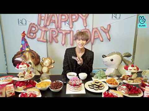 [ENG SUB] ATEEZ VLIVE 20210403 - 🌸🍓 Seonghwa's Birthday Party 🍓🌸