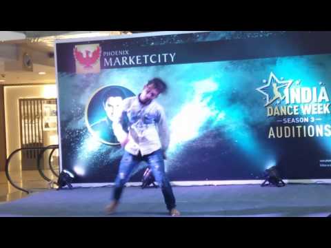 MUZZAMMIL CHAND BEZUBAN 