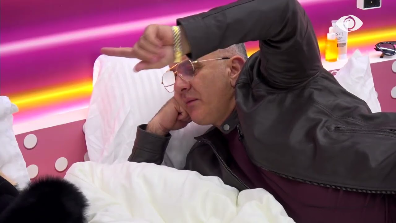 Është mendjelehtë, shkoi 40 minuta pas një burri/ Juela dhe Artani flasin për Stelinën