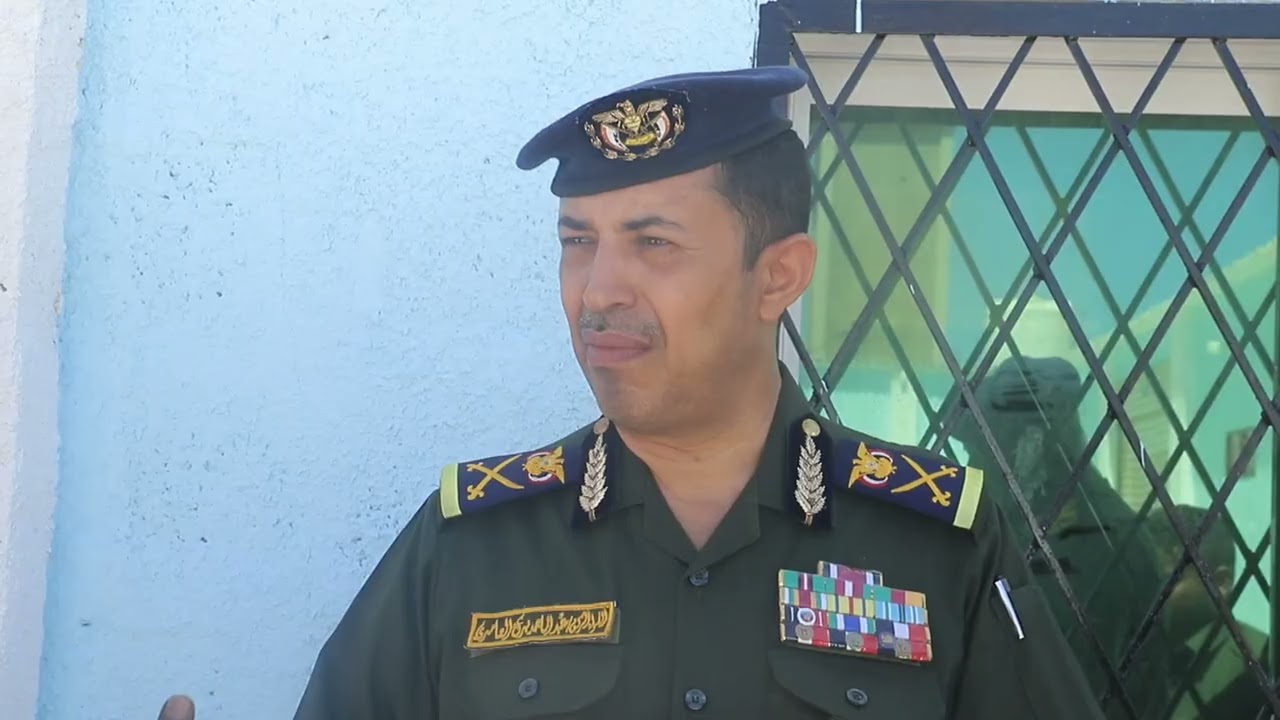 وكيل وزارة الداخلية يطلع على سير العمل في مصلحة الدفاع المدني بعدن