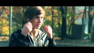 Raige - Non E' Una Gara (Official Video)