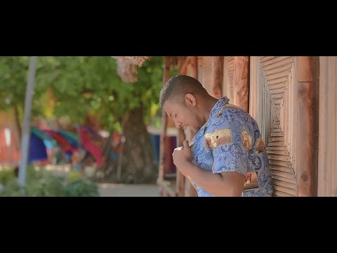 Mc Zanatany -- Vaïavy [Official Music Video 2k17]