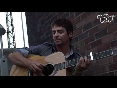Bedroomdisco TV: I Am Kloot - "Northern Skies" acoustic