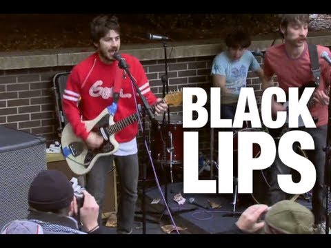 WATCH Black Lips - Live "Juvenile" | indieATL session