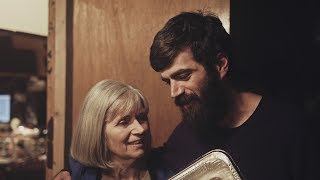 +@ &quot;A VISIT FROM MOM&quot; [TITUS ANDRONICUS DOCUMENTARY CLIP]