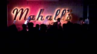 Beach Fossils -- Moments & What a Pleasure