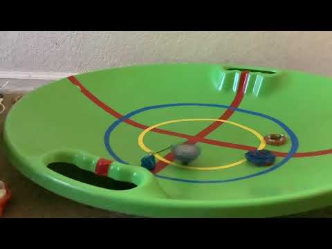 Victory Valkyrie vs. Xeno Xcalibur