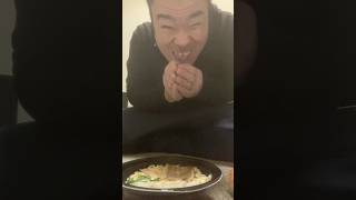 鶏ガラ醤油ラーメンでキメちゃう漢（A man who loves chicken bone soy sauce ramen） #amazing #飯テロ #fpy #food #funny #fpy