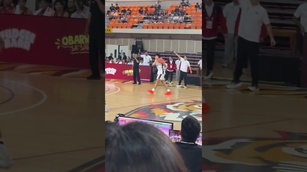 Highlights: Jacob Bayla of UP slashes and gets a foul and the basket