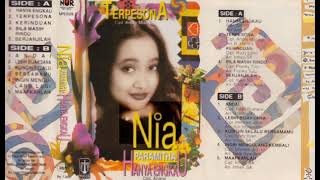 Download lagu Nia Paramitha : Hanya Engkau   Cipt : Anang [1996] mp3