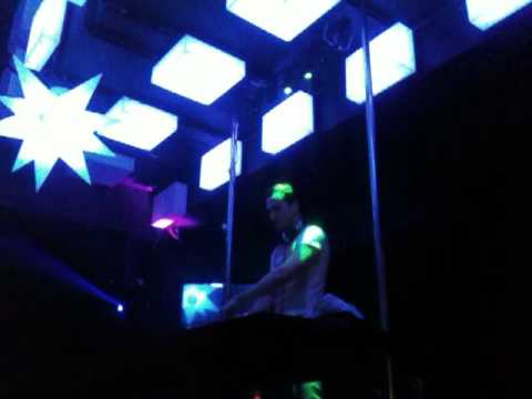 DJ duH Martini playing Tommy Love ft. Natalia Damini - Pisces (Feel The Music) - Altar Remix