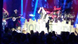 Out of style - jon pardi 12 10 16 joes live rosemont