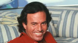 JULIO IGLESIAS - Aimer la vie - Fidèle - Ou est passé ma bohème - Viens m'embrasser. MQDEFAULT Thumbnail