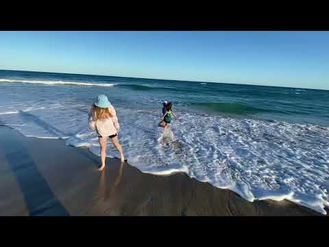 Anna, Isabella, & Carleigh at OBX 6/26/22