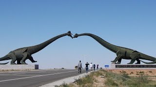 DINOSAUR DAD? (NOT CLICKBAIT)