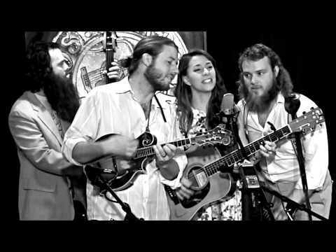 Lindsay Lou & The Flatbellys - My Side of the Mountain
