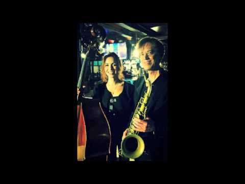 Davenport Blues (tribute to Bix Beiderbecke) Played By Red Pellini & Flavia Ostini