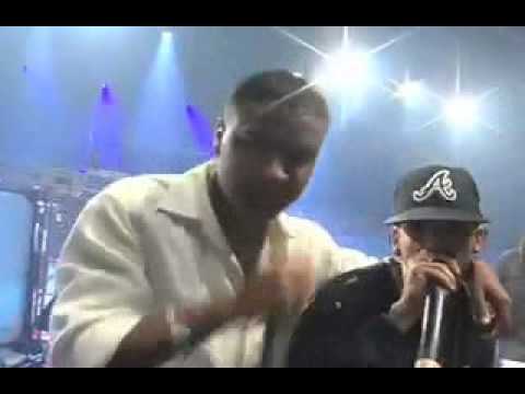 Arcangel Ft De La Ghetto, Zion y Lennox   Ven Pegate Live