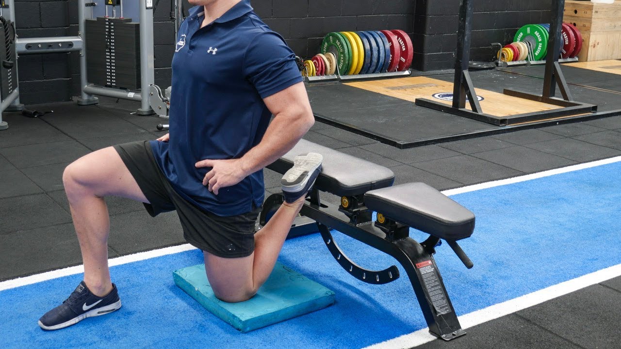 Couch Stretch for Hip Flexors - YouTube