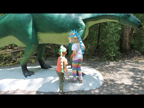Bricolage chapeau de dinosaure en papier
