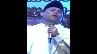 Download lagu panjang banget doanya,,,,eh tanah kuburan mau di jual anaknya,,haha,,lucu ceramah Hj Akri patrio mp3