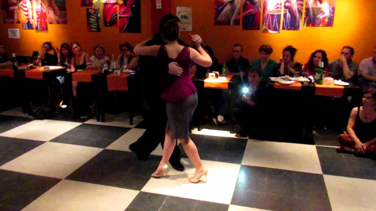 María Belén Cafasso y David Ledesma en Tangotica (2/3) - Carnaval de mi barrio