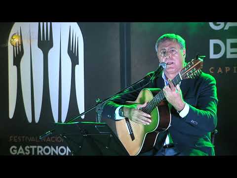 João Chora            "O Que é Que Eu Digo á Saudade"