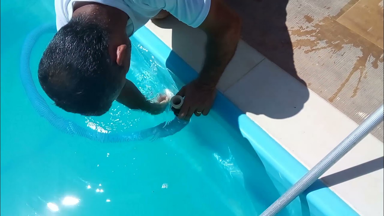 COMO ASPIRAR UMA PISCINA?