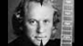 Will Ackerman Conferring with the Moon Acoustic.wmv