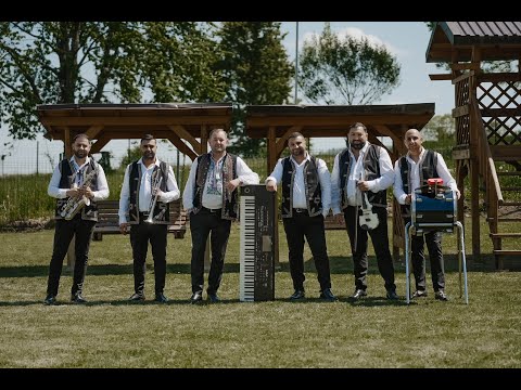 𝐆𝐄𝐎 𝐀𝐍𝐈𝐓𝐀 𝐁𝐀𝐍𝐃 - 𝐂𝐎𝐋𝐀𝐉 𝐌𝐄𝐇𝐄𝐃𝐈𝐍𝐓𝐈 ( 𝐂𝐎𝐕𝐄𝐑 𝟐𝟎𝟐𝟓 )